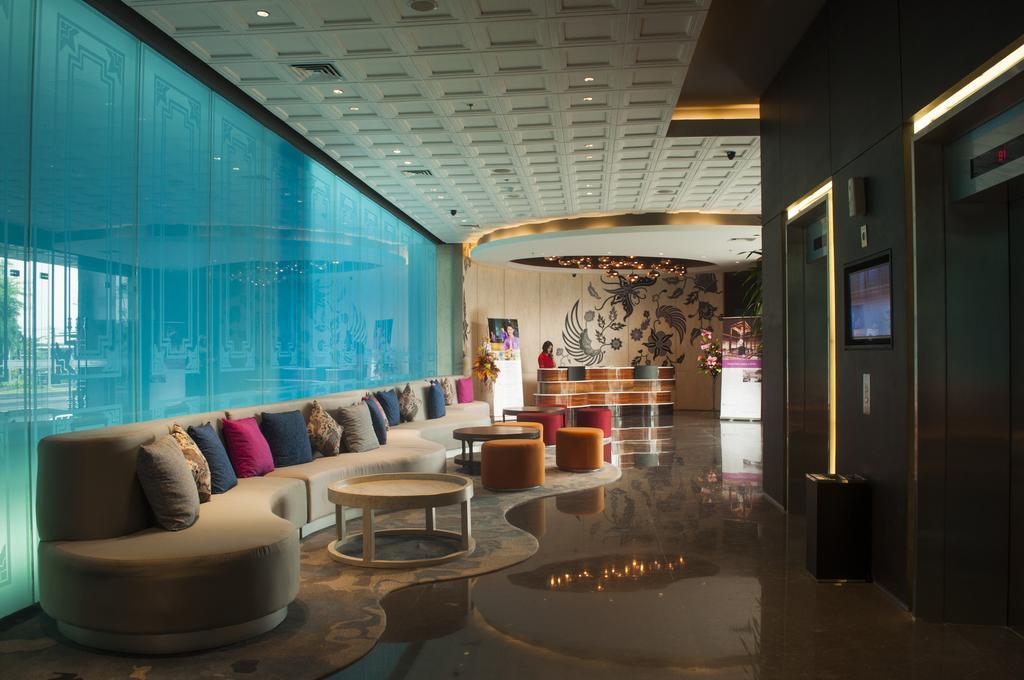 Swiss-Belinn Saripetojo Solo Kültér fotó